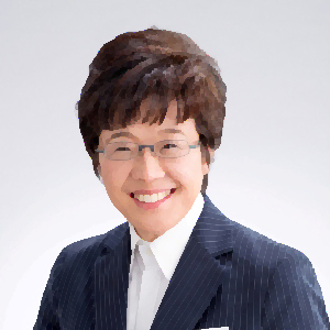 山本純子.jpg