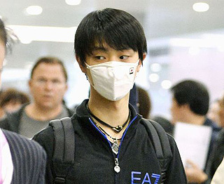 羽生結弦選手マスク.jpg